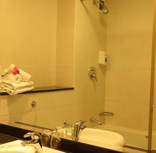 מלון The Newbury